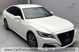toyota crown 2018 CFJ1741266