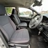 toyota voxy 2018 GOO_JP_700055065930250527004 image 15