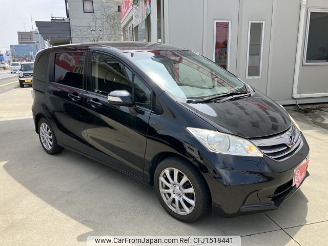 honda freed 2013 CFJ1518441 image 2