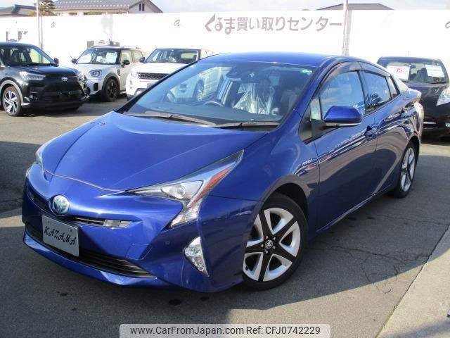 toyota prius 2017 quick_quick_DAA-ZVW55_ZVW55-8046012 image 1