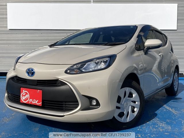 toyota aqua 2021 CFJ1739237 image 1