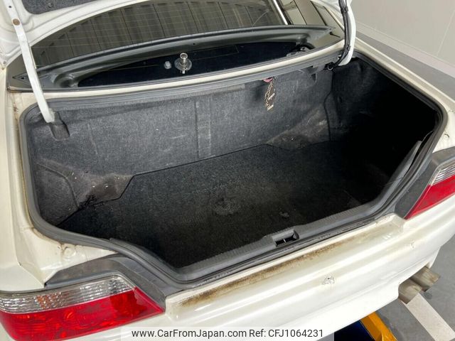 1998 Toyota Chaser JDM car for sale — photo 22 of 25