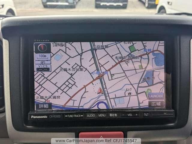nissan nv100-clipper 2015 CFJ1745547 image 2