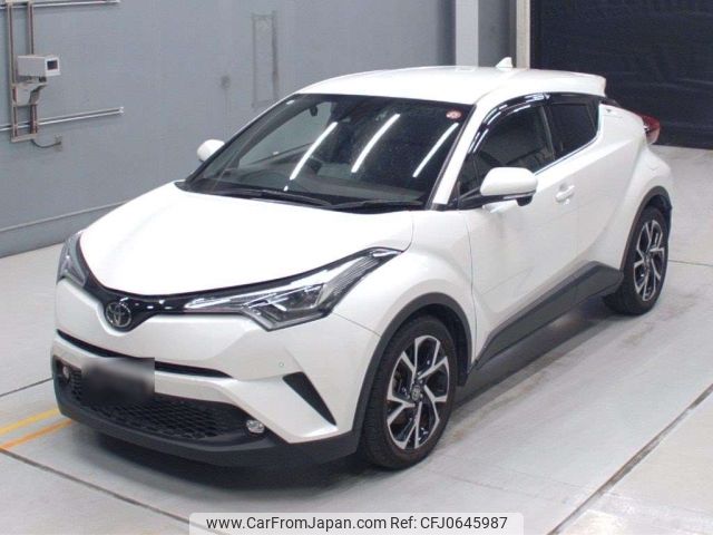 toyota c-hr 2018 -TOYOTA--C-HR NGX10-2002109---TOYOTA--C-HR NGX10-2002109- image 1