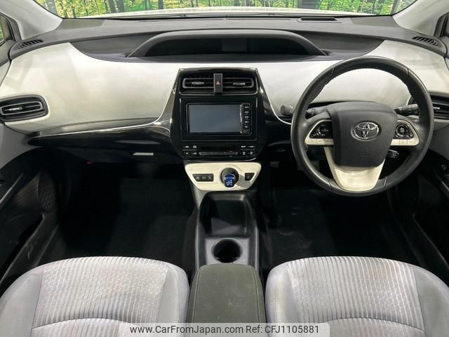 toyota prius 2017 quick_quick_ZVW50_ZVW50-6088448 image 2