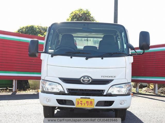 toyota toyoace 2016 GOO_NET_EXCHANGE_0505500A30241118W001 image 2