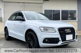 audi q5 2016 quick_quick_ABA-8RCNCF_WAUZZZ8R5GA056862