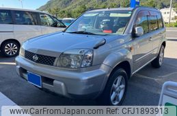 nissan x-trail 2002 CFJ1893913
