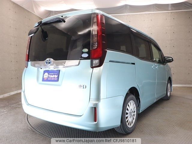 toyota noah 2017 -TOYOTA--Noah DAA-ZWR80G--ZWR80-0252153---TOYOTA--Noah DAA-ZWR80G--ZWR80-0252153- image 2