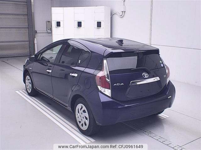 toyota aqua 2017 -TOYOTA--AQUA NHP10-6610727---TOYOTA--AQUA NHP10-6610727- image 2