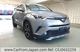 toyota c-hr 2017 ENHANCEAUTO_1_ea292958