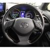 toyota c-hr 2017 quick_quick_DAA-ZYX10_ZYX10-2028627 image 15