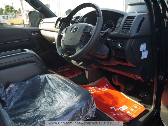 toyota hiace-van 2025 CFJ1313384 image 2