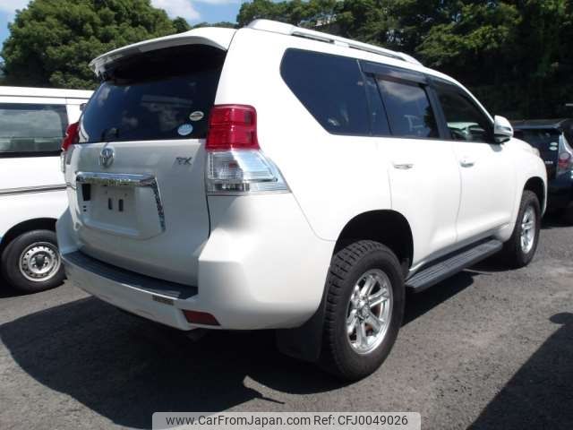 toyota land-cruiser-prado 2011 -TOYOTA--Land Cruiser Prado CBA-TRJ150W--TRJ150W-0017499---TOYOTA--Land Cruiser Prado CBA-TRJ150W--TRJ150W-0017499- image 2