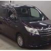 toyota noah 2015 CFJ1835724 image 1