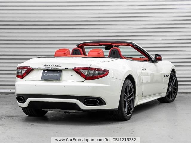 maserati grandcabrio 2017 quick_quick_MGCS1_ZAMVM45J000233525 image 2