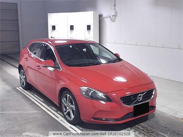 volvo v40 2015 -VOLVO--Volvo V40 MD4204T-G2300659---VOLVO--Volvo V40 MD4204T-G2300659- image 1