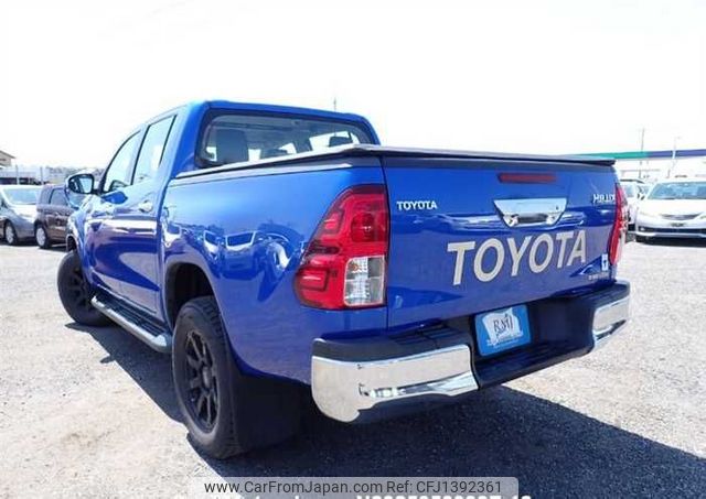 toyota hilux 2018 646828-N2025050399F-12 image 2