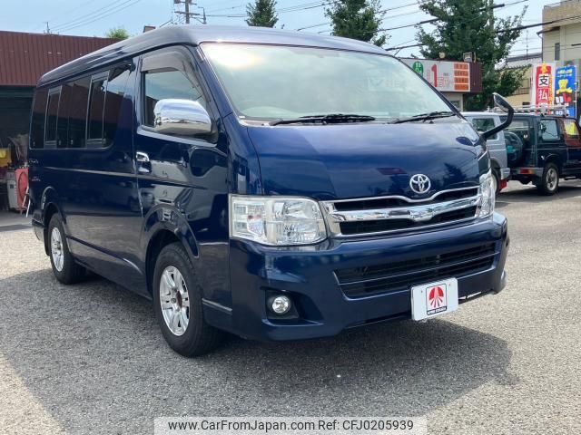 toyota hiace-wagon 2011 quick_quick_CBA-TRH214W_TRH214W-0023874 image 1