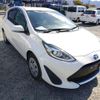 toyota aqua 2020 CFJ1857801 image 2
