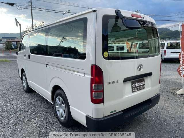 toyota hiace-van 2017 -TOYOTA--Hiace Van KDH206V--6016956---TOYOTA--Hiace Van KDH206V--6016956- image 2