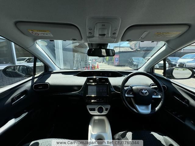 toyota prius 2016 CFJ1765344 image 2