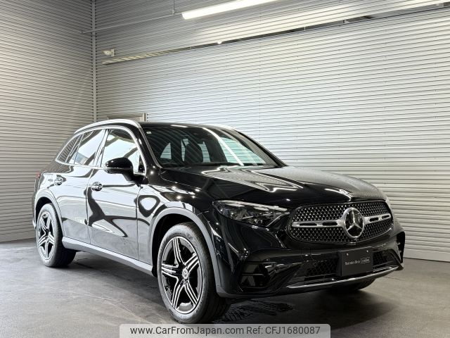 mercedes-benz glc-class 2024 CFJ1680087 image 1