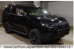 toyota land-cruiser-prado 2022 CFJ1644115
