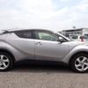 toyota c-hr 2017 N2024060410F-10 image 5