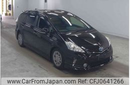 toyota prius-α 2014 -TOYOTA--Prius α DAA-ZVW41W--ZVW41W-0008104---TOYOTA--Prius α DAA-ZVW41W--ZVW41W-0008104-