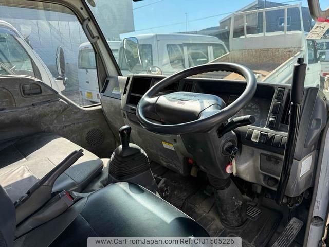 isuzu elf-truck 2009 CFJ1505226 image 2