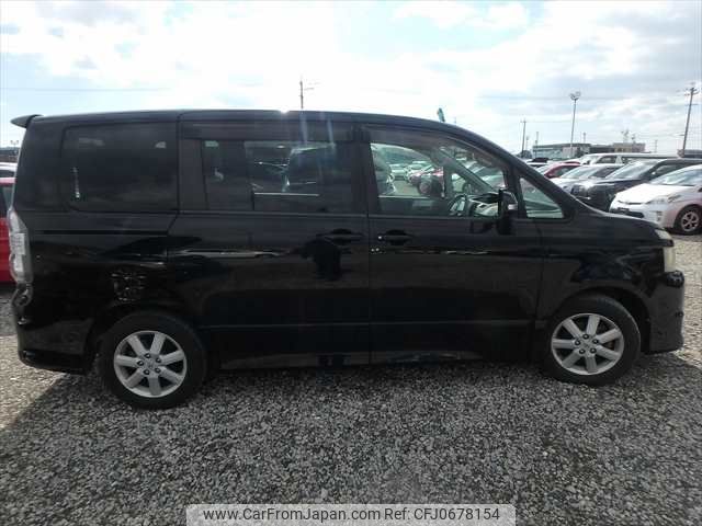 toyota voxy 2008 NIKYO_JB81556 image 1