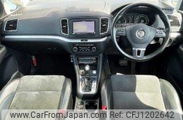 volkswagen sharan 2012 504928-930382