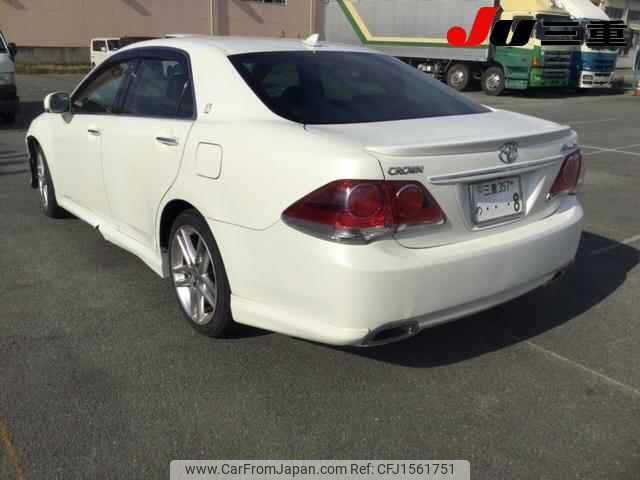 toyota crown 2012 CFJ1561751 image 2