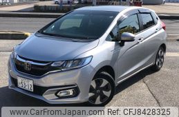 car_27b43140-7a5d-4aea-8c94-