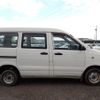 toyota townace-van 2002 REALMOTOR_N2024110335F-24 image 5