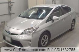 toyota prius 2015 CFJ1632755