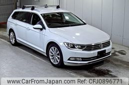 volkswagen passat-variant 2019 -VOLKSWAGEN--VW Passat Variant 3CDFC-WVWZZZ3CZKE046180---VOLKSWAGEN--VW Passat Variant 3CDFC-WVWZZZ3CZKE046180-