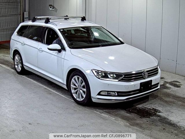 volkswagen passat-variant 2019 -VOLKSWAGEN--VW Passat Variant 3CDFC-WVWZZZ3CZKE046180---VOLKSWAGEN--VW Passat Variant 3CDFC-WVWZZZ3CZKE046180- image 1