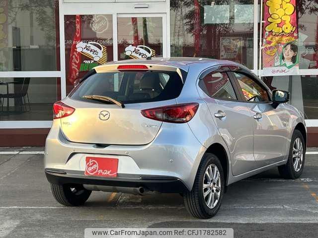mazda demio 2020 CFJ1782582 image 2