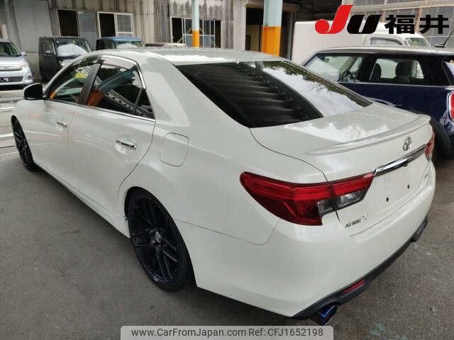 toyota mark-x 2012 CFJ1652198 image 2
