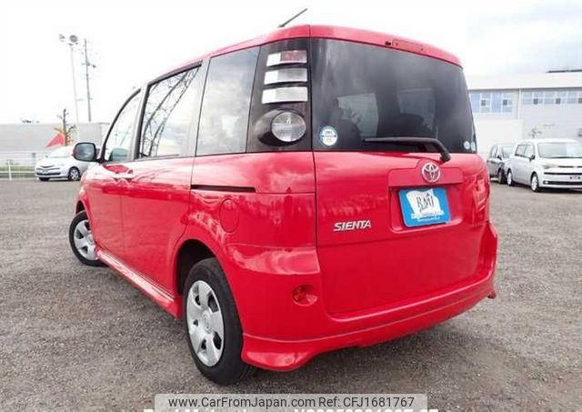 toyota sienta 2010 CFJ1681767 image 2
