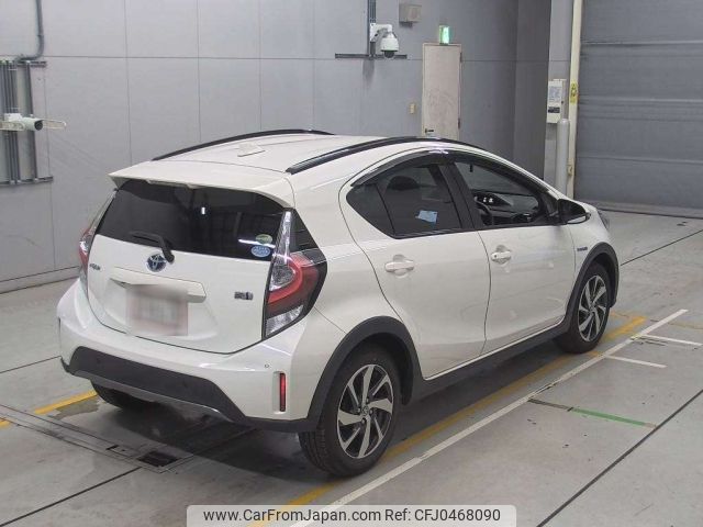 toyota aqua 2018 -TOYOTA--AQUA NHP10H-6749076---TOYOTA--AQUA NHP10H-6749076- image 2