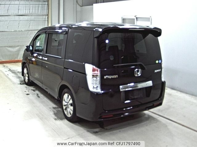 honda stepwagon 2011 CFJ1797490 image 2
