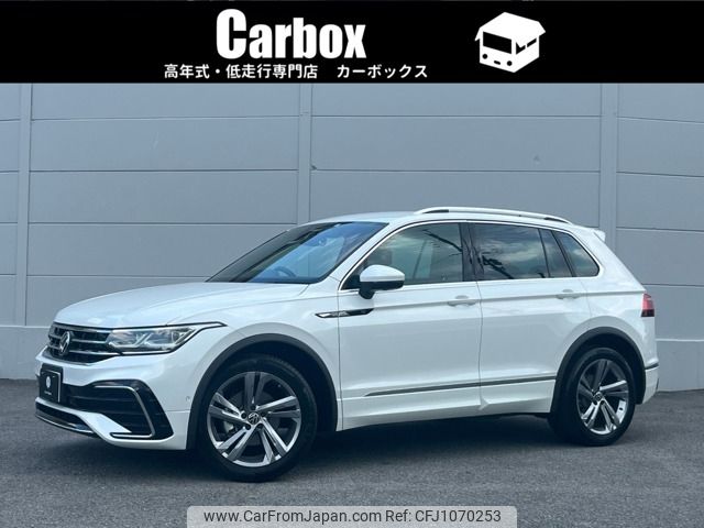 volkswagen tiguan 2024 CFJ1070253 image 1
