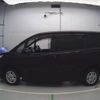 toyota noah 2016 CFJ1647421 image 9