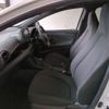 toyota yaris 2020 -TOYOTA--Yaris 6AA-MXPH10--MXPH10-2008557---TOYOTA--Yaris 6AA-MXPH10--MXPH10-2008557- image 8