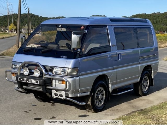 mitsubishi delica-starwagon 1992 -MITSUBISHI--Delica Wagon Q-P35W--P35W-0301565---MITSUBISHI--Delica Wagon Q-P35W--P35W-0301565- image 1