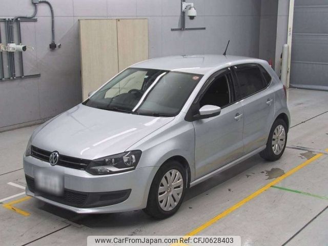 volkswagen polo 2012 -VOLKSWAGEN 【練馬 501ひ5261】--VW Polo 6RCBZ-WVWZZZ6RZCU030280---VOLKSWAGEN 【練馬 501ひ5261】--VW Polo 6RCBZ-WVWZZZ6RZCU030280- image 1