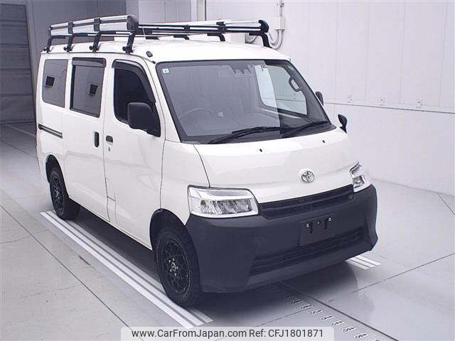 toyota townace-van 2022 CFJ1801871 image 1